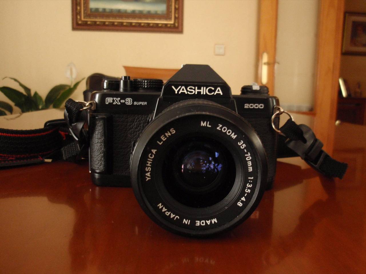 Yashica FX-3 Super 2000, analógica a toda prueba · Lomography