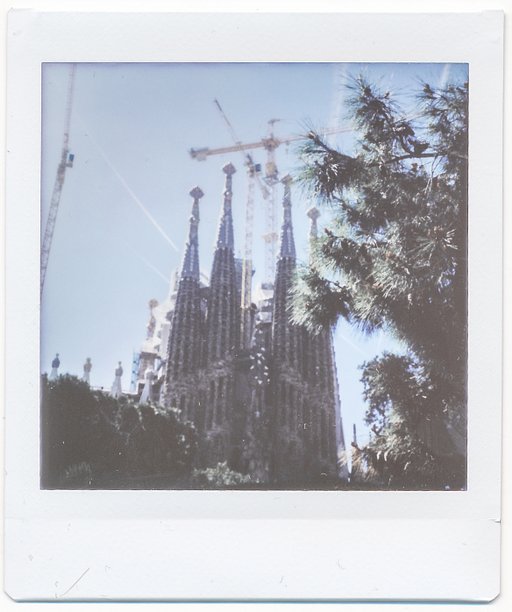 Fotógrafo Rob Aparicio con la Lomo Instant Square en su nuevo proyecto