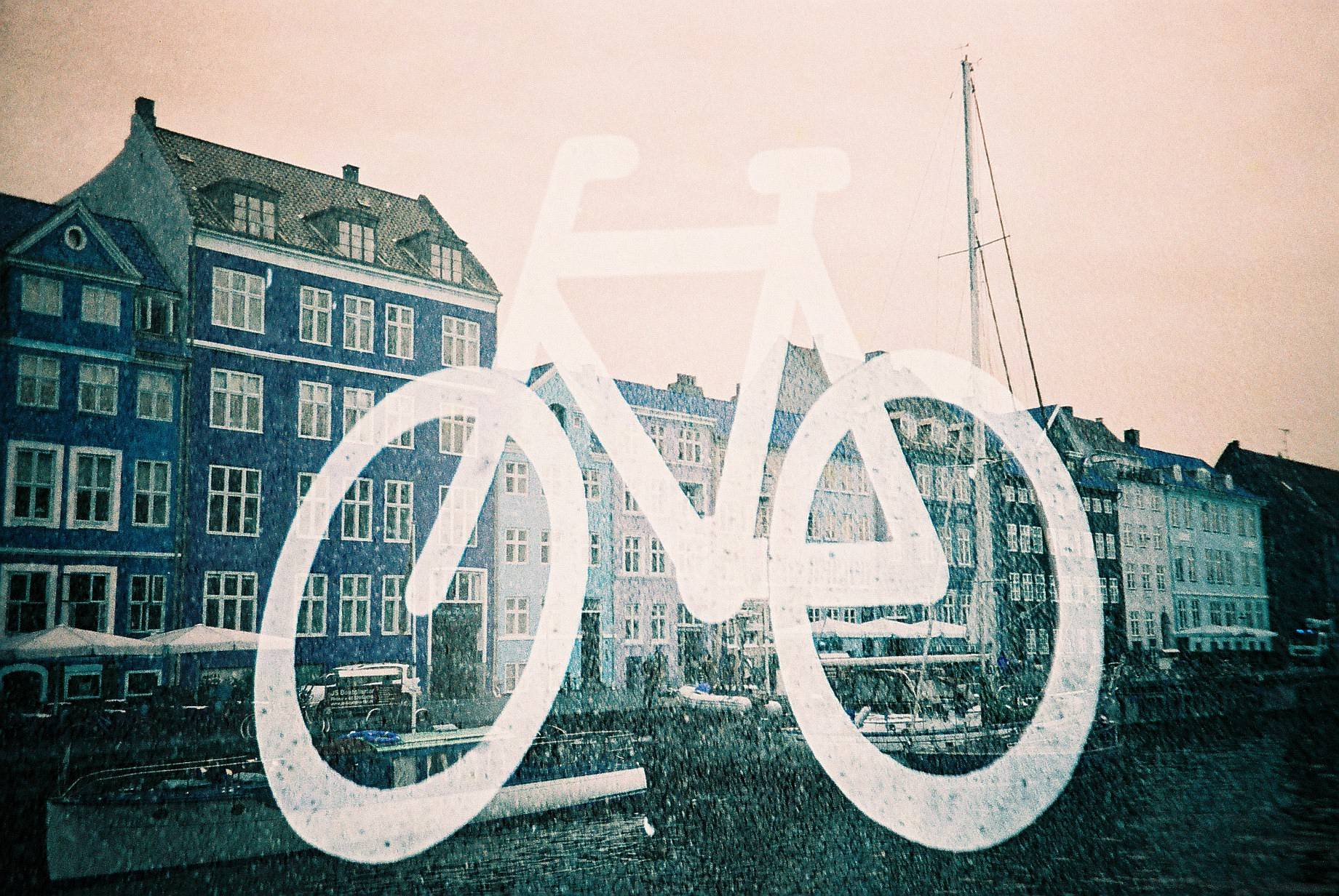 Photos by lomoherz, evi_g and halotuewelina