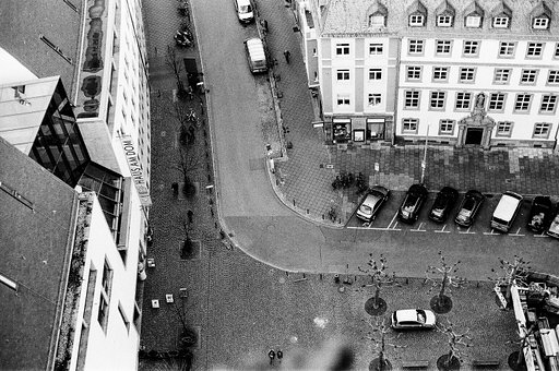 Hitchcockian Lomographs with the Earl Grey B&W