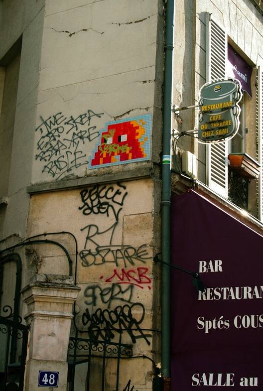 Sculpture SPACO Game Invader – Graffiti Pop Art – Street Art – Console Space