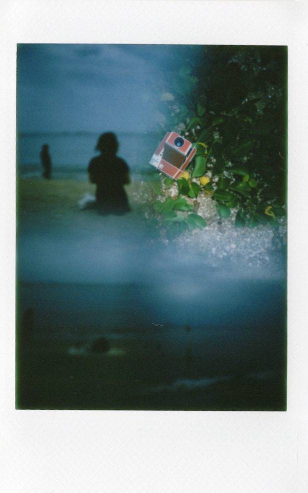 © Meng Lu, Jin Yuxuan, Zhang Ziying, Song Zhenyi, Luo Shisi, Zhang Hanzhi, Ding Wanqing, Zhang Yu, Hu Di, Liu Baiyu, Weng Ping, Lu Xinyi, 使用 Lomo'Instant Wide Glass 宽幅玻璃镜头拍立得相机 &amp; Lomo'Instant Square Glass 方形拍立得相机 &amp; Lomo’Instant Automat Glass 广角玻璃镜头拍立得相机 拍摄