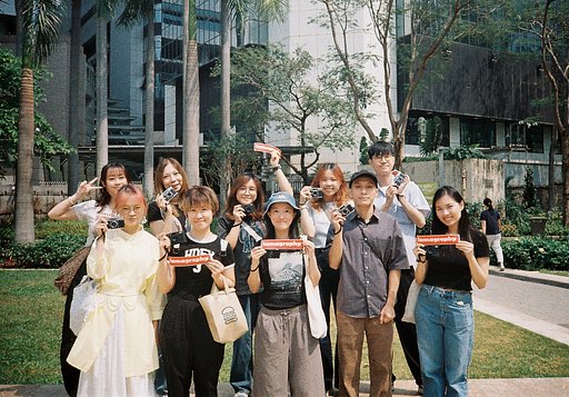 LomoWalk Color Hunt: Piecing Together the City’s Colorful Landscapes with Lomo MC-A