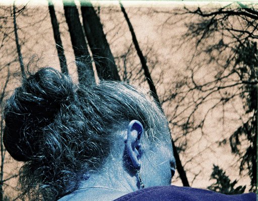 10 Frames, 100 Words: @hobbylinse on Love as a Familiar, Cherished Face
