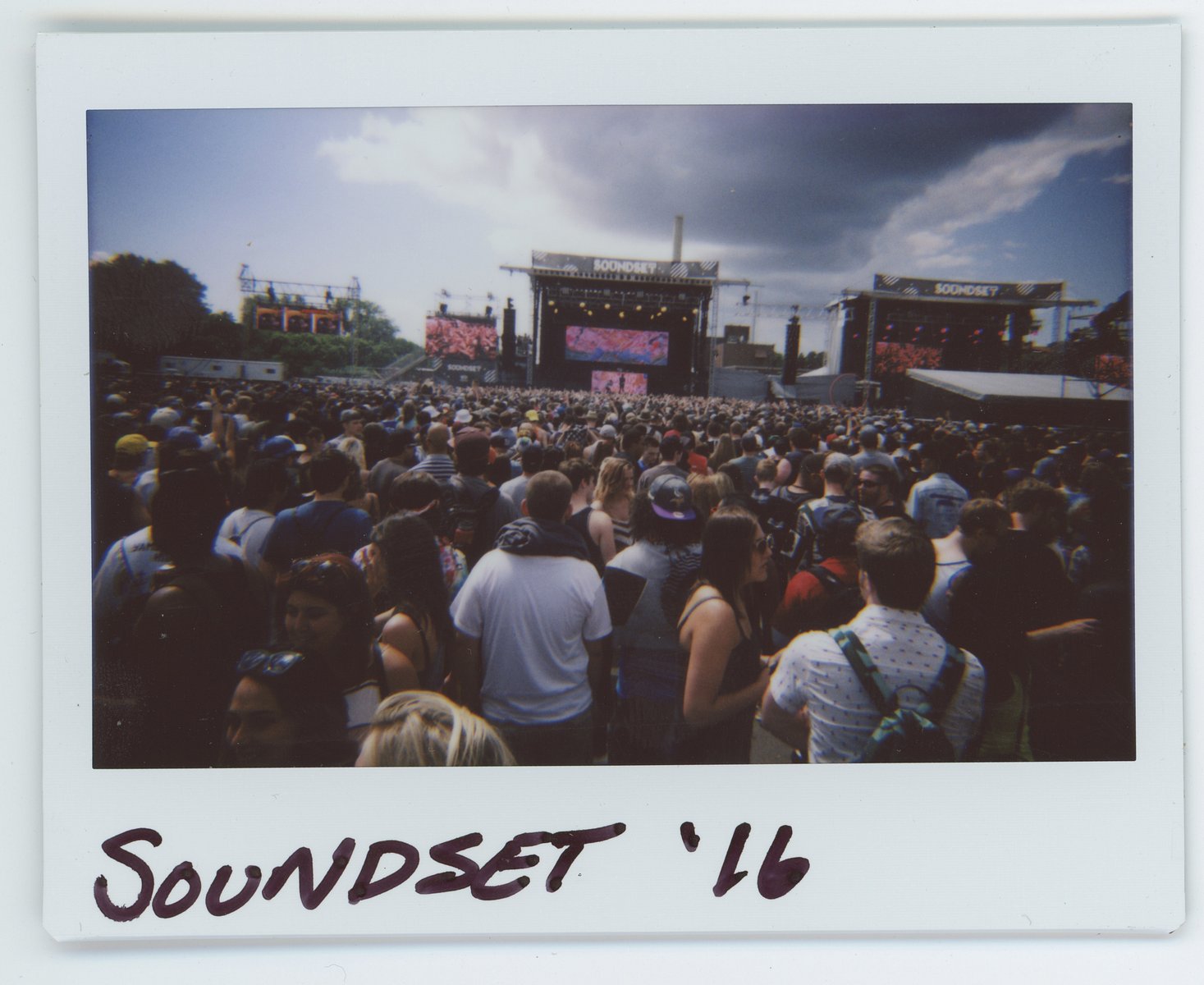 アート・デザイン・音楽 Rouleur Photography Annual 2010 MPLS Soundset: Hip-Hop with Robert Henry · Lomography