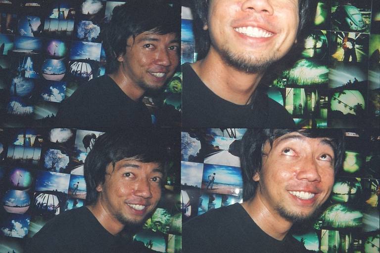 Action Sampler Flash · Lomography
