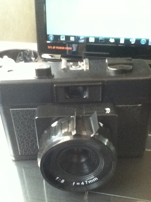 'Rangefinder' Focusing with the Holga 135