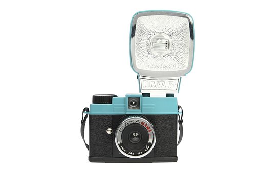 Review: Diana Mini