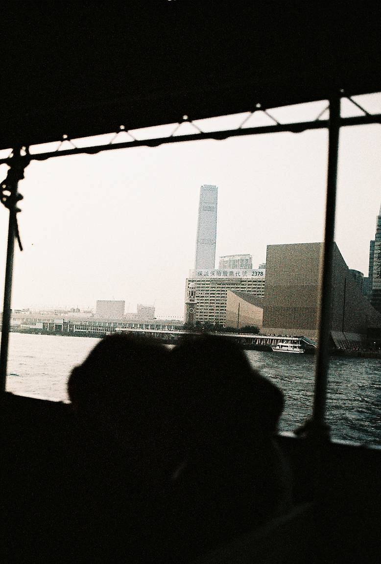 © Samuel | LomoChrome Color '92 日落版彩色负片