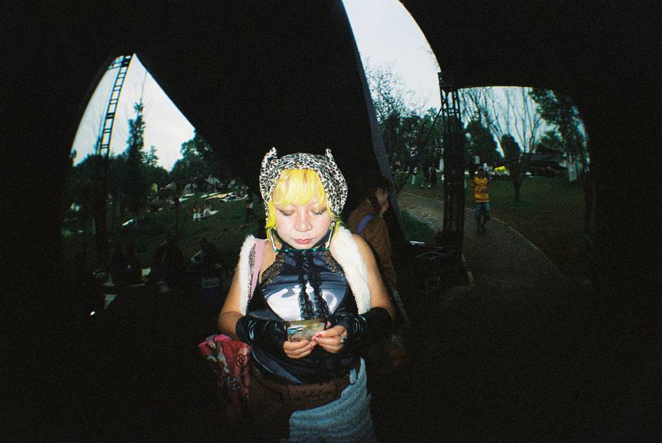 © 饼干， 春游音乐节 | 使用 Fisheye No.2 135 第二代鱼眼胶片相机 &amp; Lomography Color Negative ISO 800 135 彩色负片胶卷 拍摄