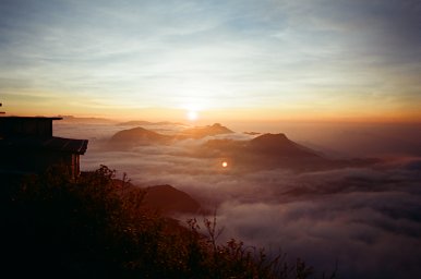 Lens: SMC Pentax-A 28mm f/2.8 · Lomography