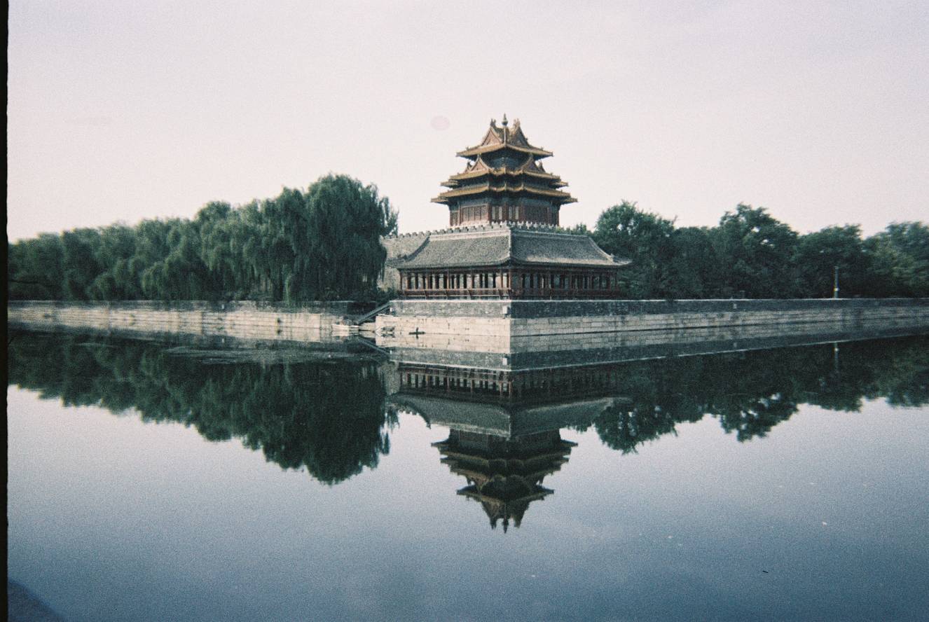 © 瓮婉清 ｜ 使用 Lomography Simple Use 易拍胶片相机（LomoChrome 大都会负片）拍摄
