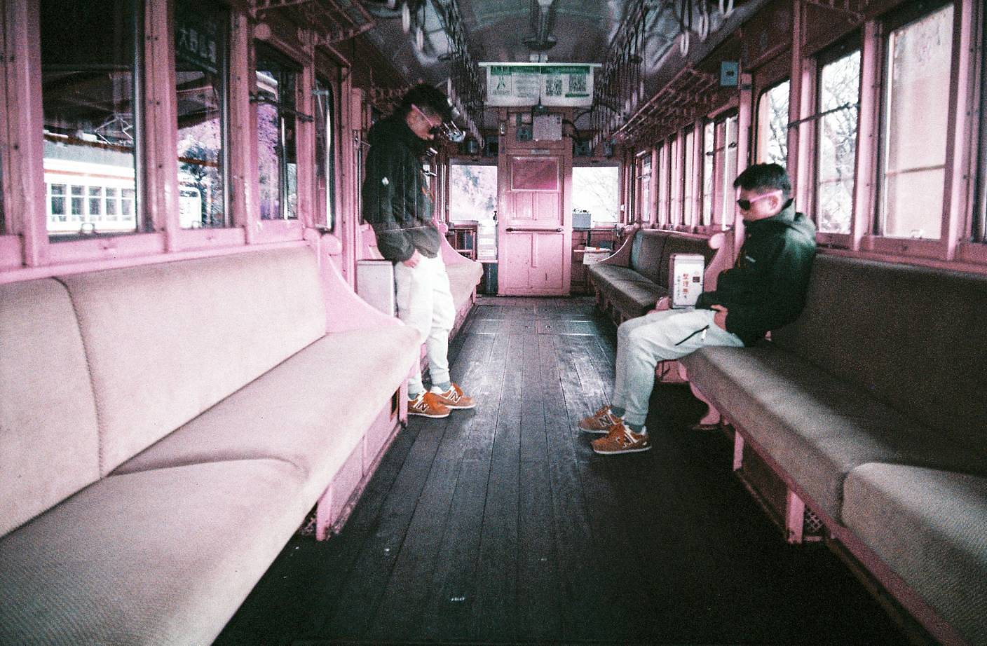 Camera: Lomo MC-A 135 全自动随拍胶片相机 | Film:  LomoChrome Purple ISO 100–400 135 紫调负片