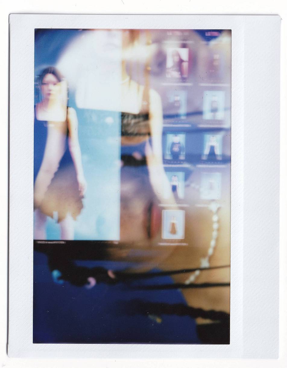© Kim Kkam | Lomo'Instant Wide Glass | Model: Hyejin Shin