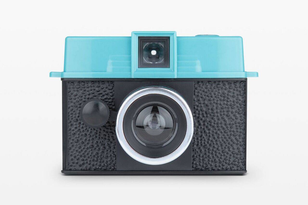 知っておきたいとても小さなフィルムカメラ7選 · Lomography