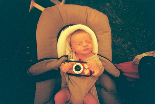 The youngest lomographer in the world !