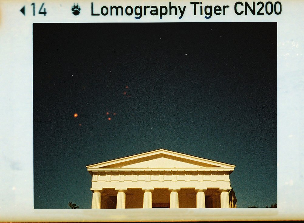 https://www.lomography.de/magazine/351624-lomo-quick-hacks-verwandle-einen-iso-200-pocketfilm-in-einen-iso-400-film social preview image