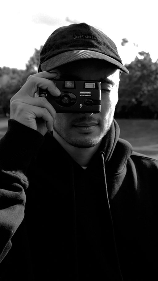 Simple Use Reloadable Film Camera B&W KITSCHKRIEG Edition
