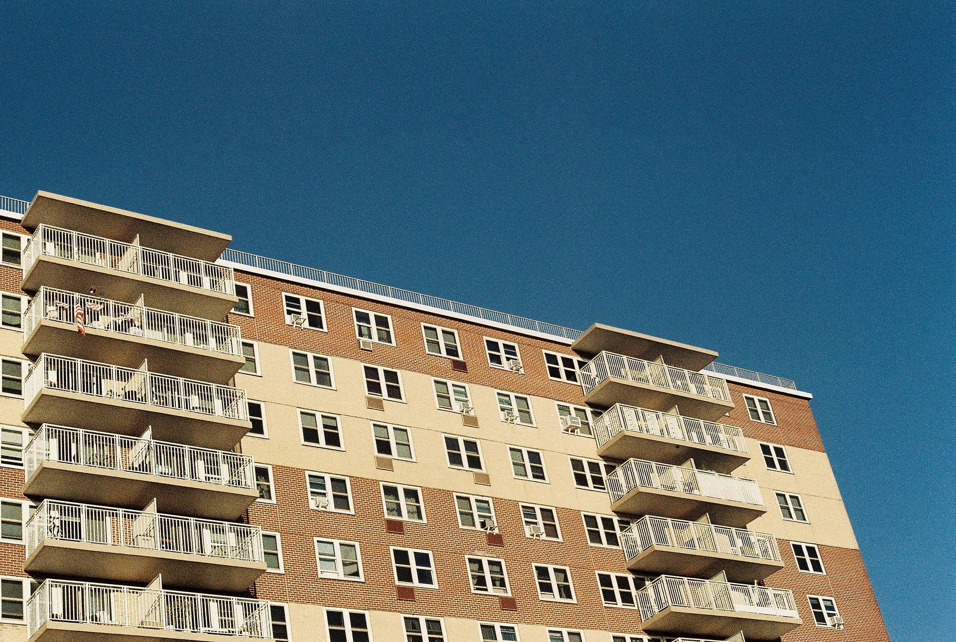 Photo by Erica Reade , 用 LomoChrome Classicolor ISO 200 135 经典版彩色负片 拍摄