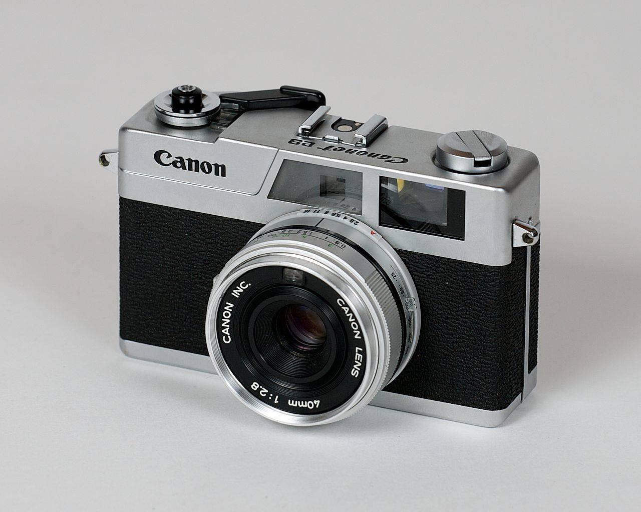 Lomopedia: Canon Canonet · Lomography