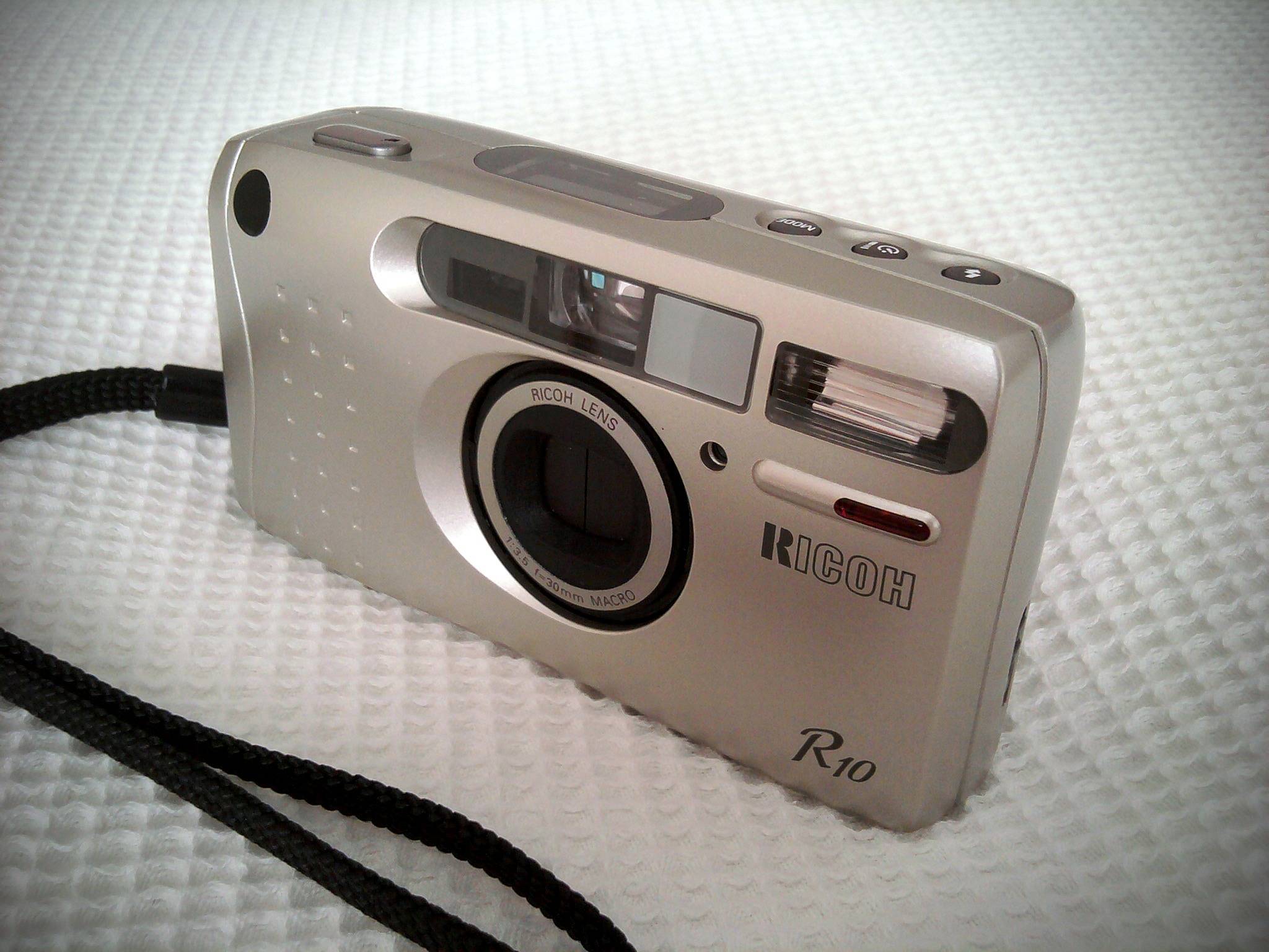 Ricoh R10 35mm Point & Shoot — chrisg35mm · Lomography