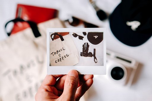 WHOSMiNG Brings Us to Southern Taiwan with the Lomo Instant Wide