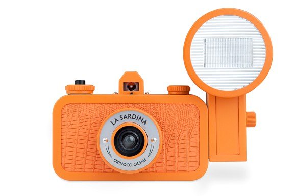 La Sardina for Starters - Remember the Twist and Pull! · Lomography