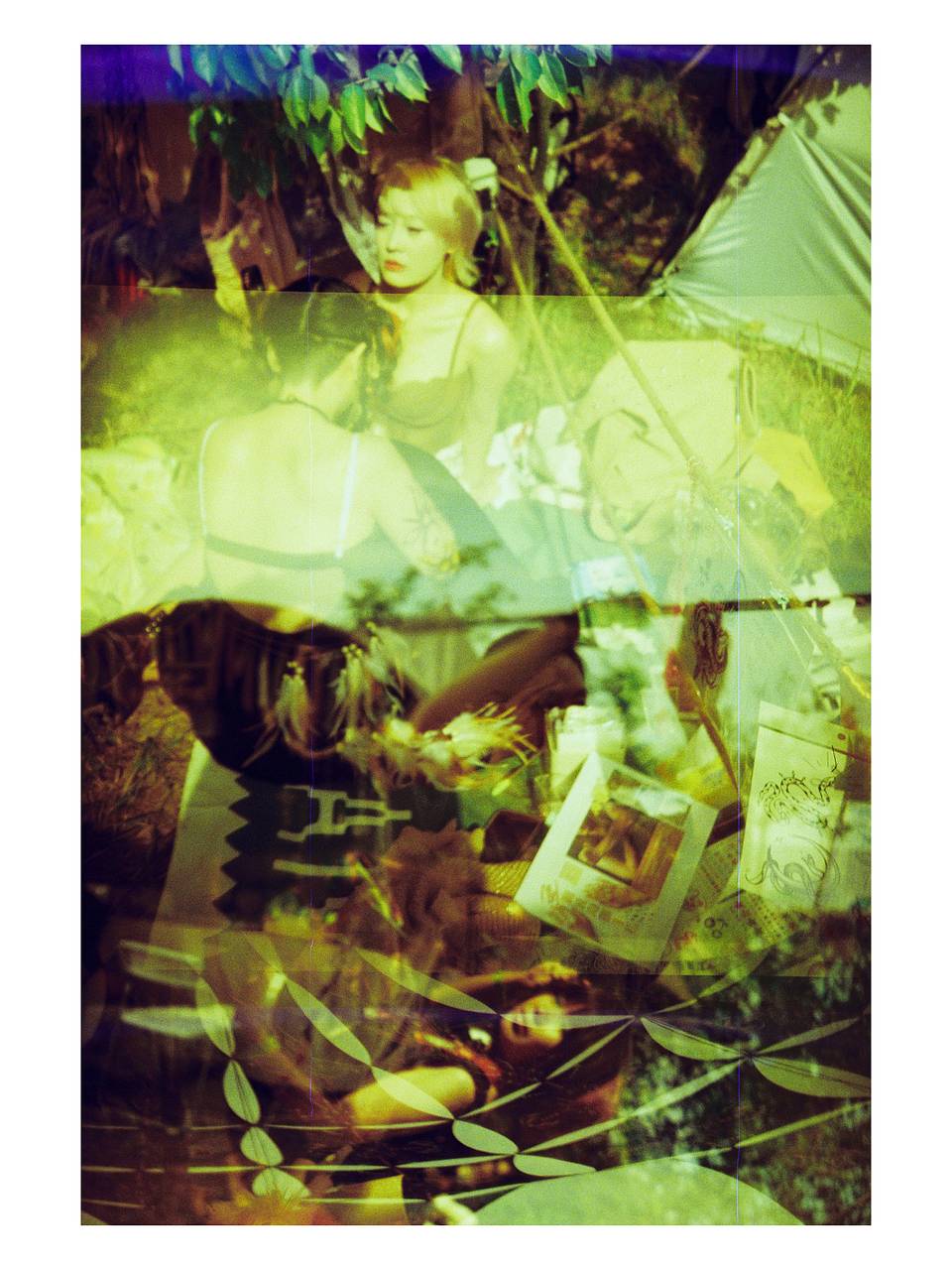 © 拳， 春游音乐节 | 使用 Lomo MC-A 135 全自动随拍胶片相机 &amp; Lomography Redscale XR ISO 50-200 135 红调负片胶卷 拍摄