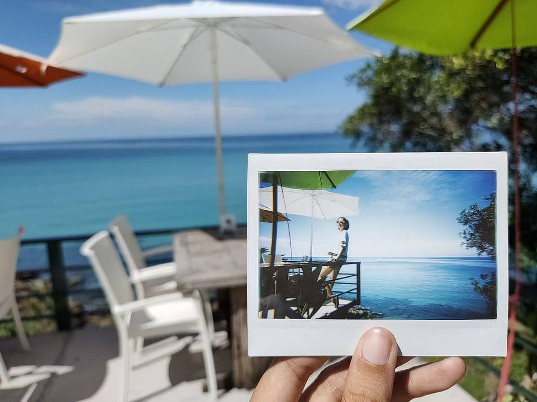 © Warangkana Sangsawa | 波斯菊花田 &amp; 阁骨岛海景，注：使用 Lomo'Instant Wide 宽幅拍立得相机拍摄