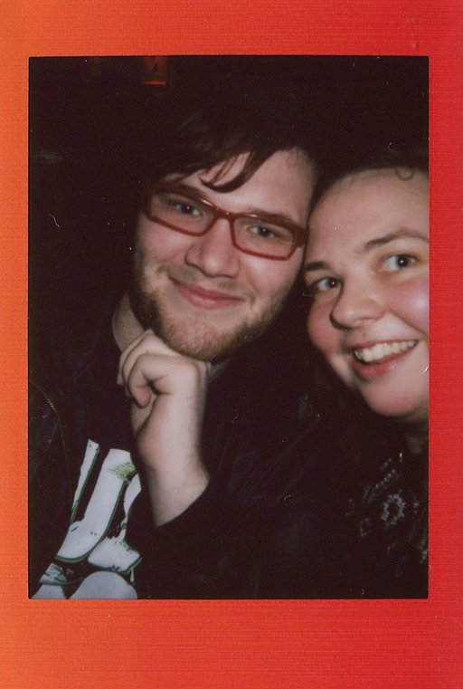 Fuji Instax Mini 90 Neo Classic - an almost perfect combination of instant photography and creative tool