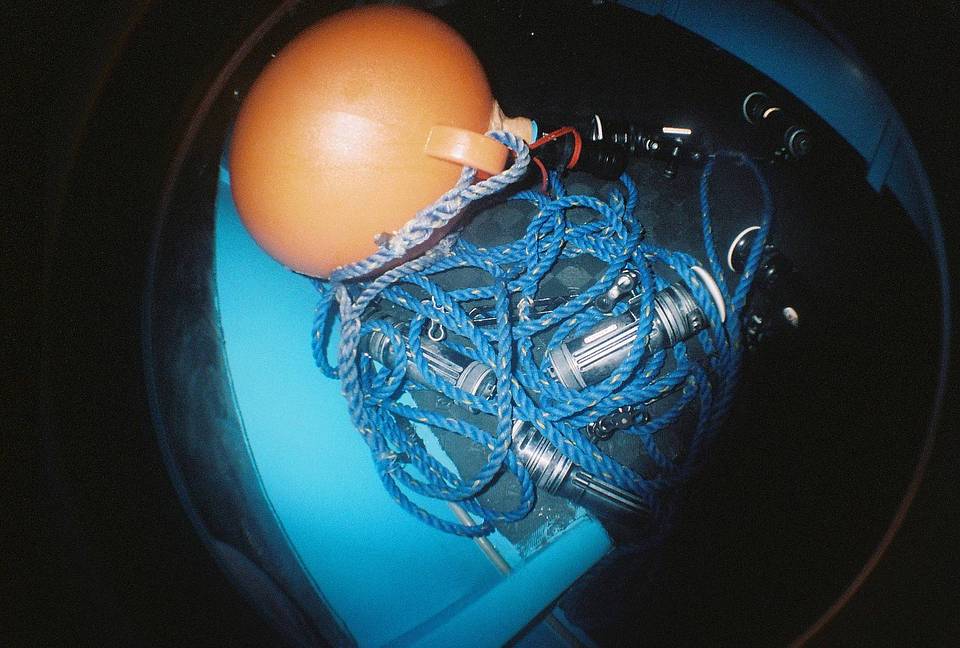 Andie Remulla 用 Fisheye No.2 135 第二代鱼眼胶片相机 和 Lomography Color Negative ISO 800 135 彩色负片胶卷 拍摄的照片