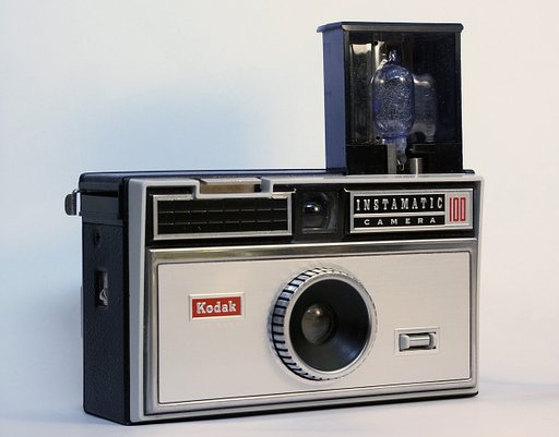 Lomopedia: Kodak Instamatic 100
