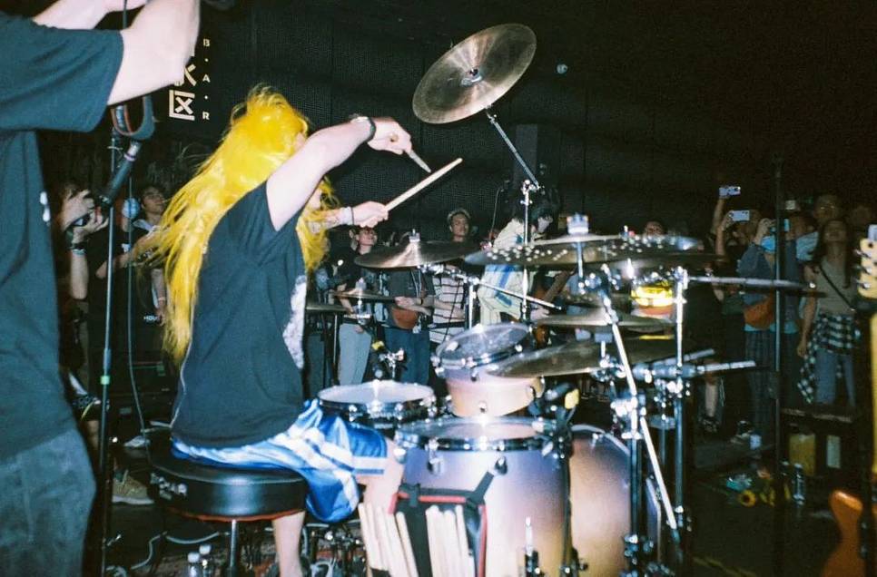 Alan 以 LomoChrome Color '92 拍摄