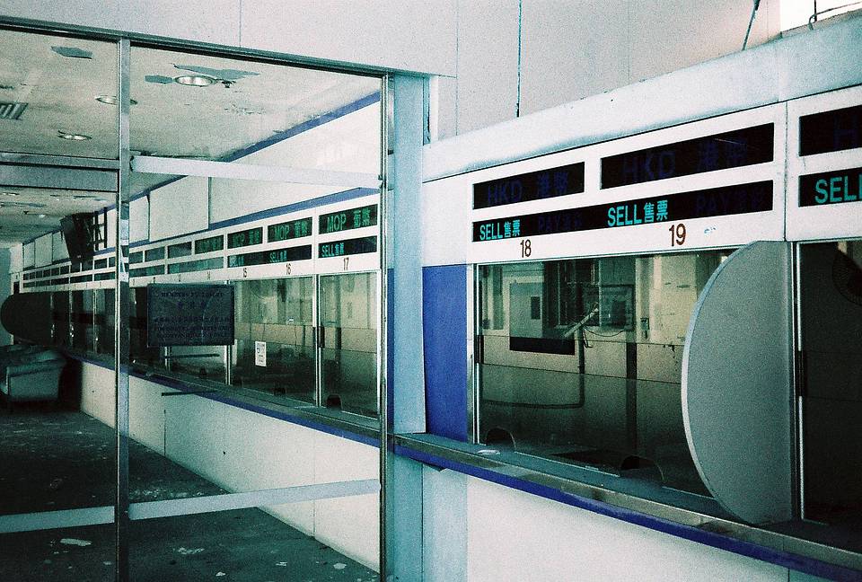 © Ronald  | Shot on LomoChrome Turquoise XR 100-400 135 绿松石胶卷