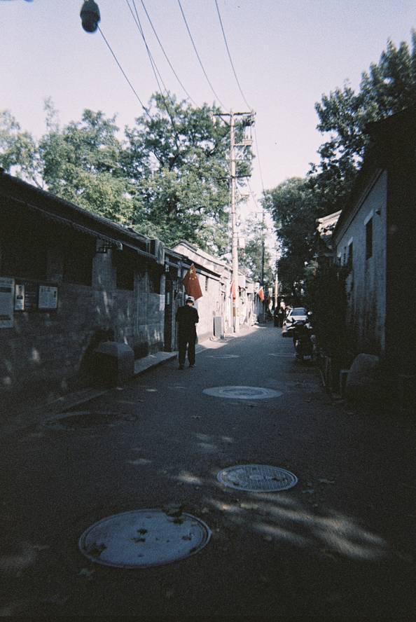 © 瓮婉清 ｜ 使用 Lomography Simple Use 易拍胶片相机（LomoChrome 大都会负片）拍摄