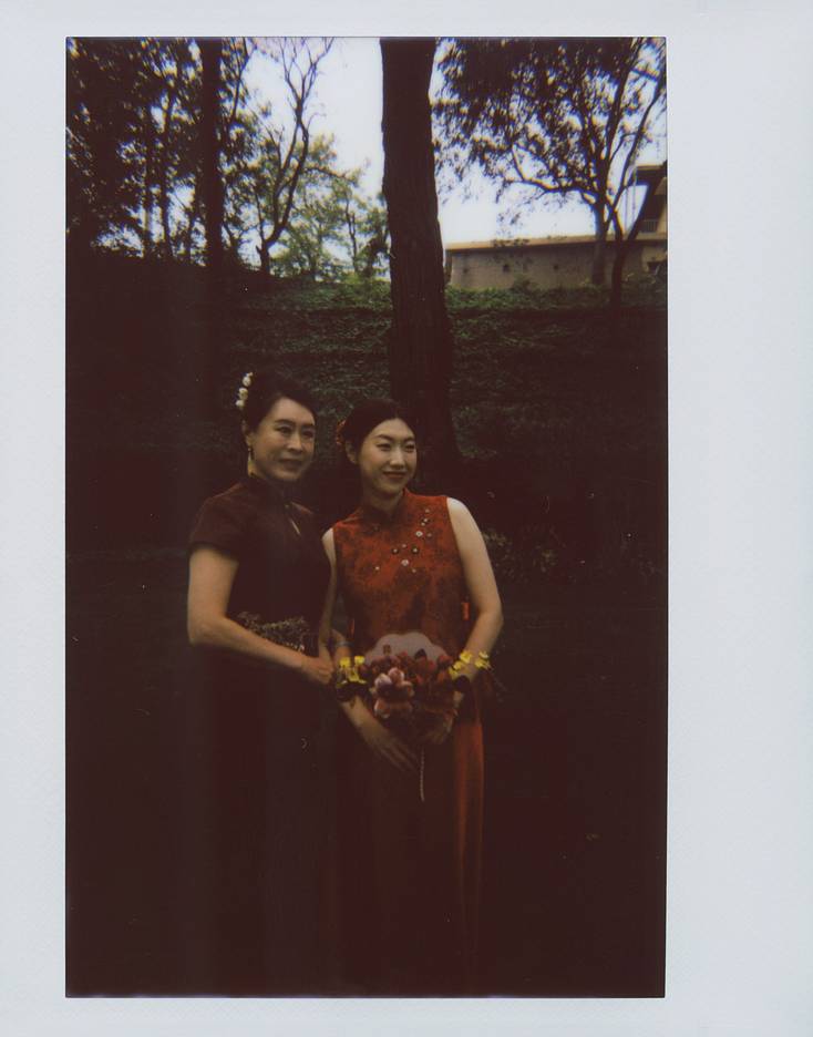 © 养乐多 | 使用 Lomo'Instant Wide 宽幅拍立得相机套装－经典墨黑色 拍摄