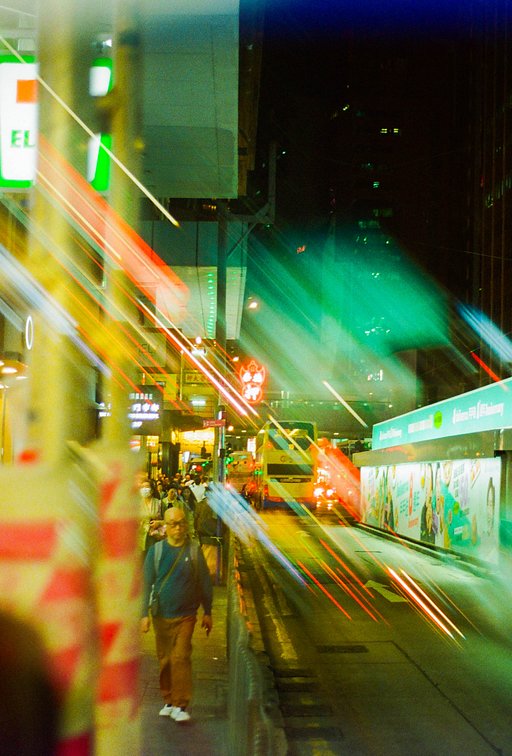 Joshua Ababa's Trip to Hong Kong With Lomography Color Negative 800 Film