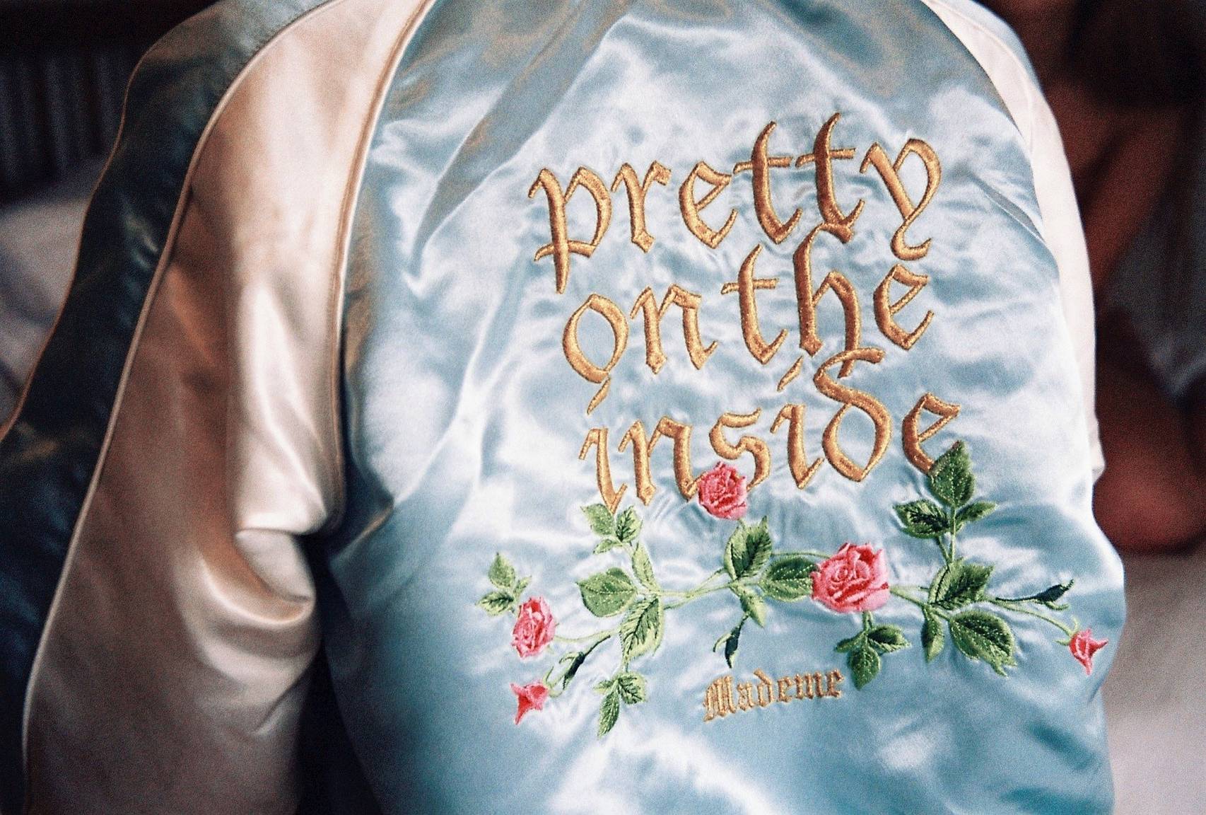 【希少品】She's not me / CHLOE SHEPPARD A Pastel Perspective by Chloe Sheppard | by Lomography | Medium