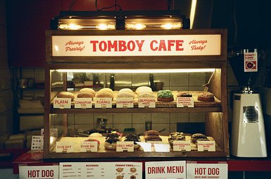カメラ: Olympus Mju Zoom 130 · Lomography
