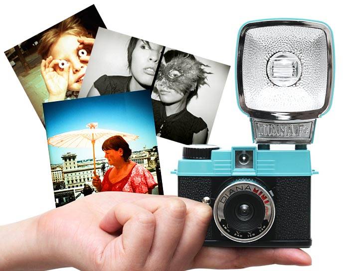 Lomography Introduces the Diana Mini: Half-Frame & Square · Lomography