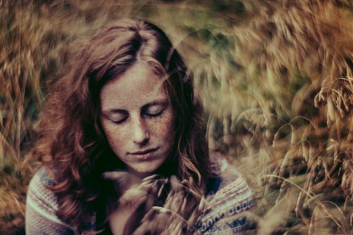 The Beauty of Portraits: Jonas Hafner Tests the Petzval Lens