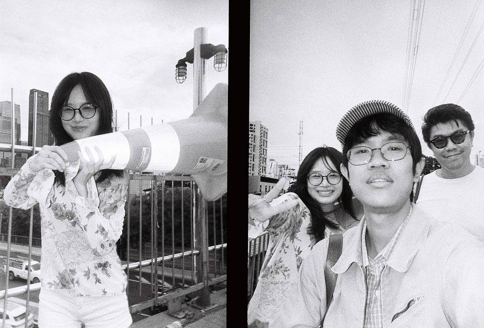 照片由 Rodrigo Toledo、 Werapat Nenbumroon、 Lomography Manila &amp; Jane Fan 使用 Half-Frame Simple Use 拍拍乐半格畅拍胶片相机 拍摄