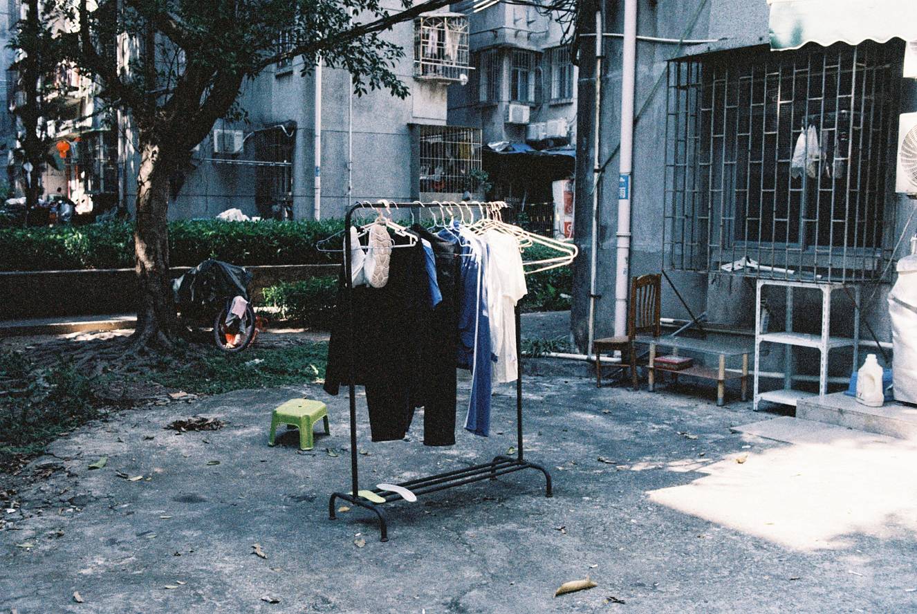 © YE | Shot on LomoChrome Color '92 ISO 400 135 日落版