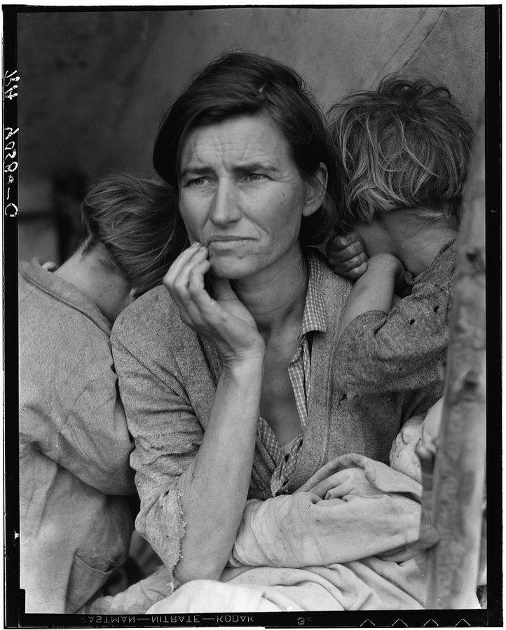 Migrant Mother by Dorothea Lange (original) | photo source – wikimedia commons
