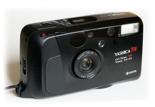 Lomopedia: Yashica T4