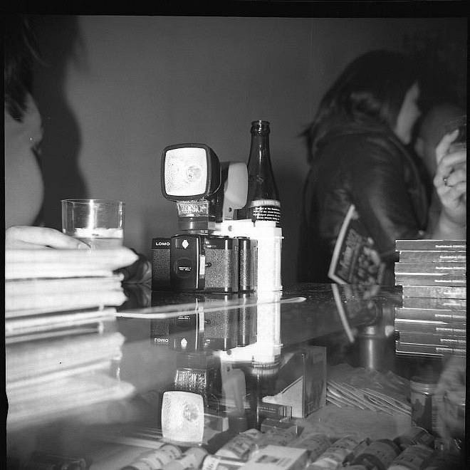 Credits:@woosang, @lomography-to, @allanbendiksen, @kneehigh85