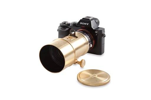 The Sony A7 Camera Wears the Petzval Art Lens!