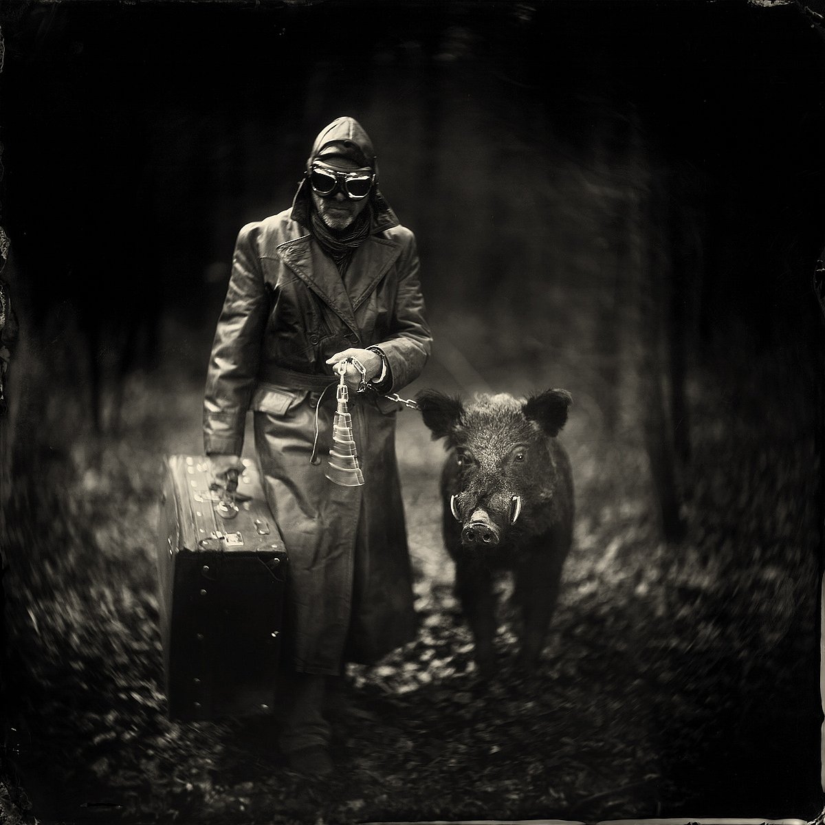Storytelling with Petzvals: Alex Timmermans and the Art · Lomography