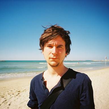 tomas_bates