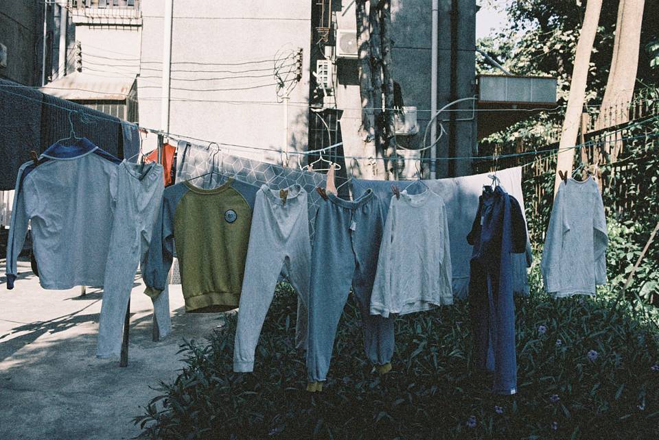 © YE | Shot on LomoChrome Color '92 ISO 400 135 日落版